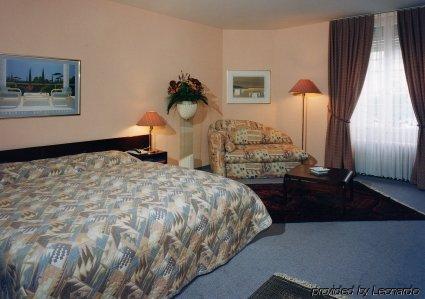 Hotel Capitole جنيفا الغرفة الصورة
